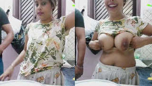 Desi wife displays her breast and oral skills in a live recording