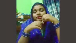 Odia beauty sings and exposes her intimate parts
