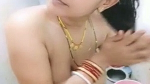 Indian pussy gets naughty in the bathroom