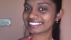 Indian girl from St. Benedict Academy shares nude selfie and masturbation video