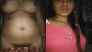 Amateur Desi girl reveals her body in exclusive video