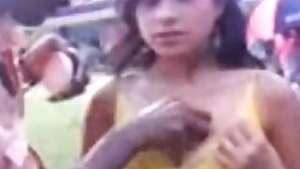 Desi actress sex mms during boobs make up