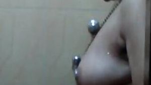 Topless desi aunty captured after bath