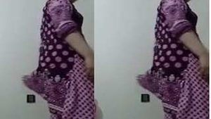 Exclusive video of sexy Pakistani girl changing into lingerie