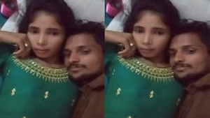 Amateur Desi girl gives a blowjob and gets fucked in exclusive video