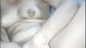 indian Bisty Horny Bhabi