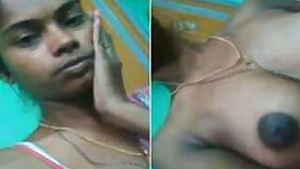 Indian exposes naked boobs without sense of shame cause XXX fan pays