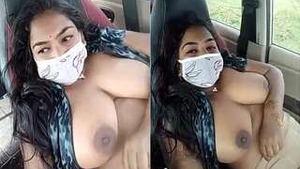 Desi amateur Bhabhi flaunts her big boobs on live sex show