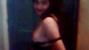 Girl Posing Naked Movies.